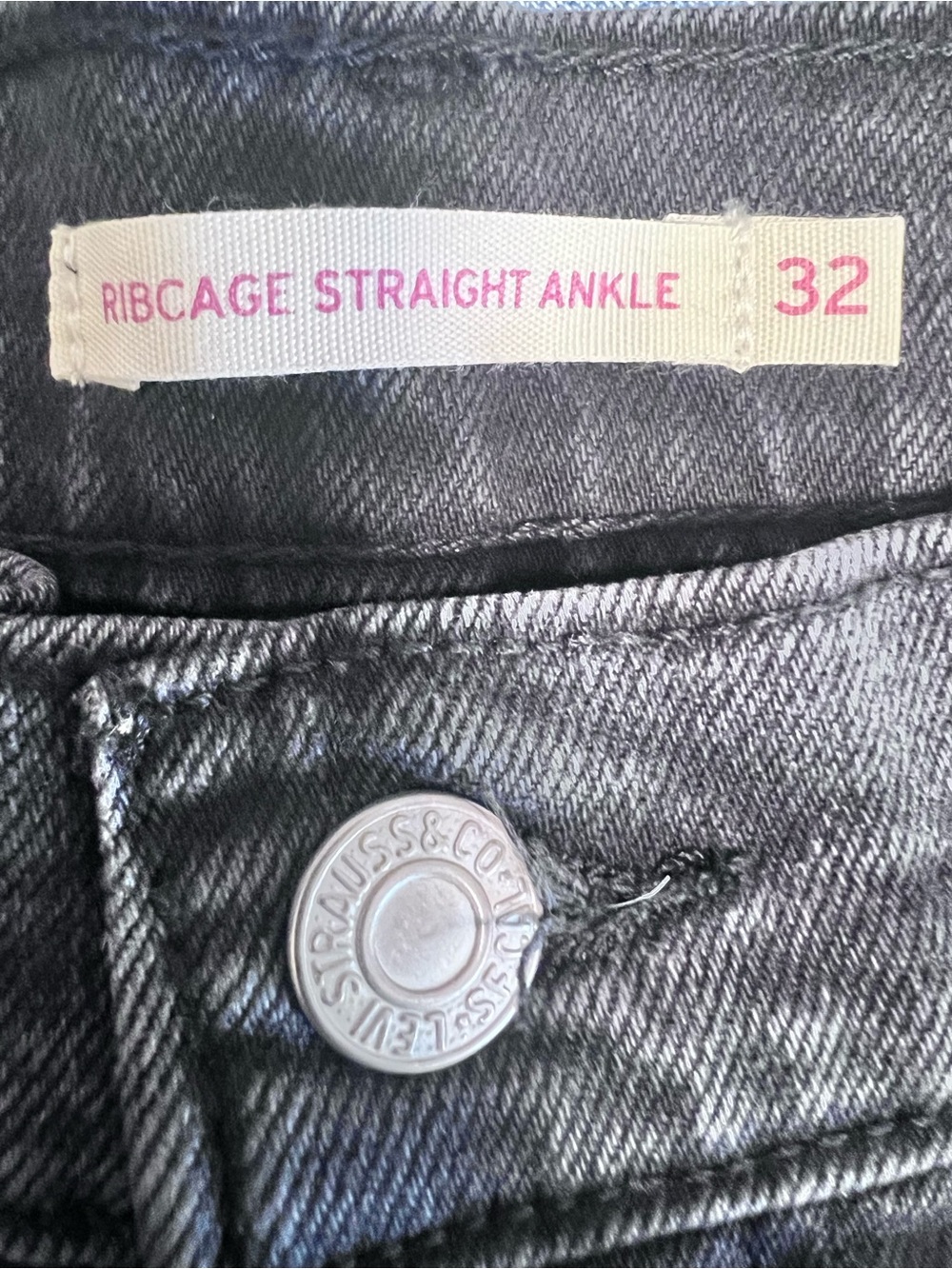 LEVI’S Ribcage Straight Ankle Jeans - Picture 14 of 16